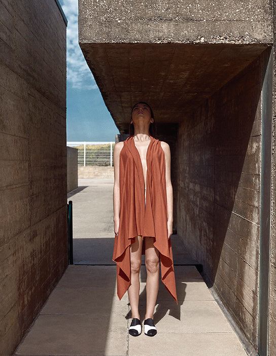 Dali Pointy Longwing Preto e Branco