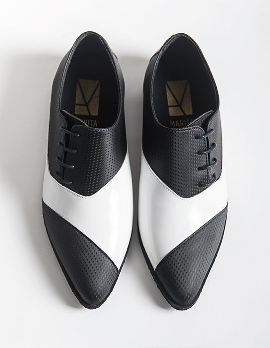 Dali Pointy Longwing Preto e Branco