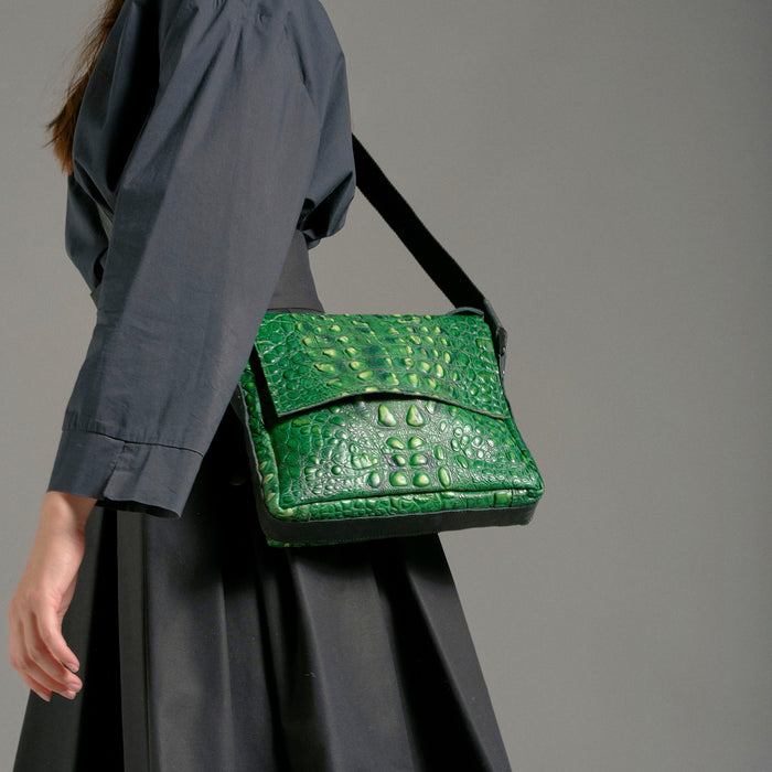 Enki Croco - Bolsa Trespasse