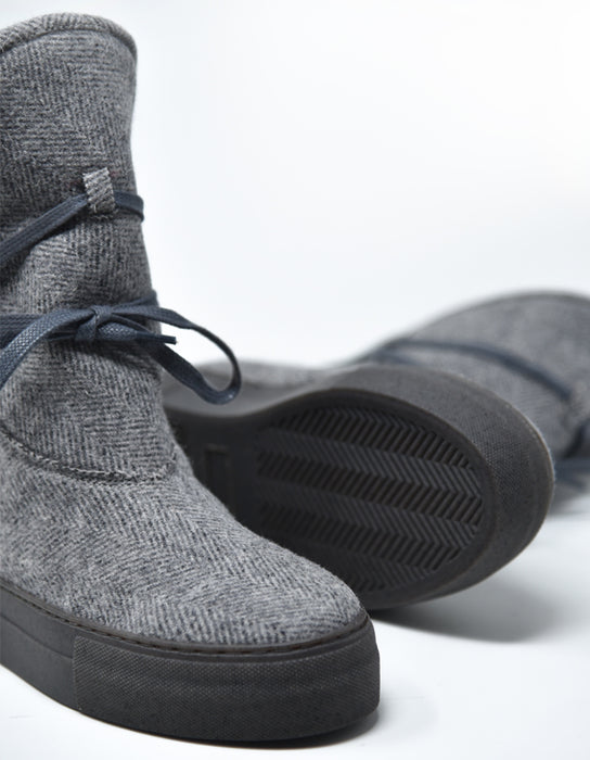 Botas Michone em Burel Cinza e Pêlo