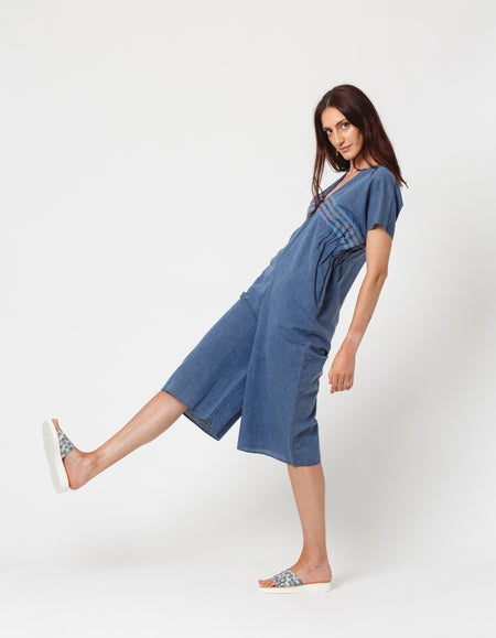 Sandália Plataforma Tira Preto e Branco - Edição Limitada