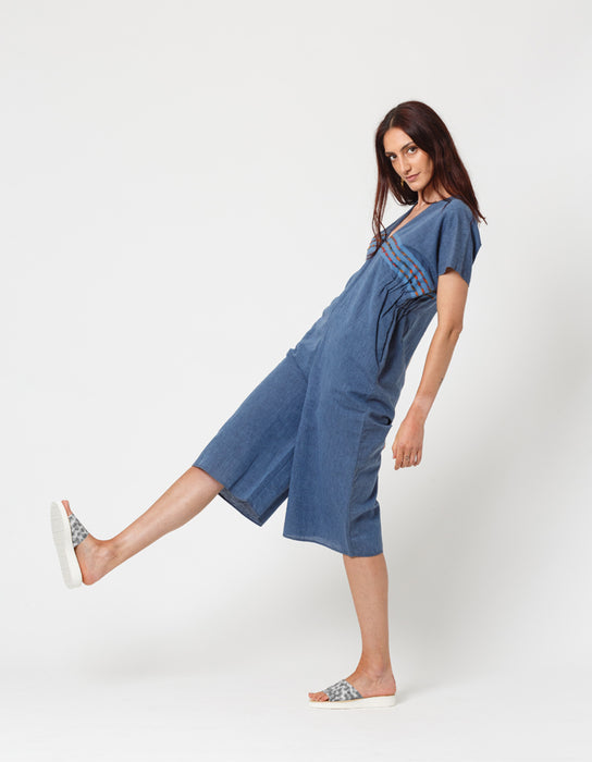 Sandália Plataforma Tira Preto e Branco - Edição Limitada